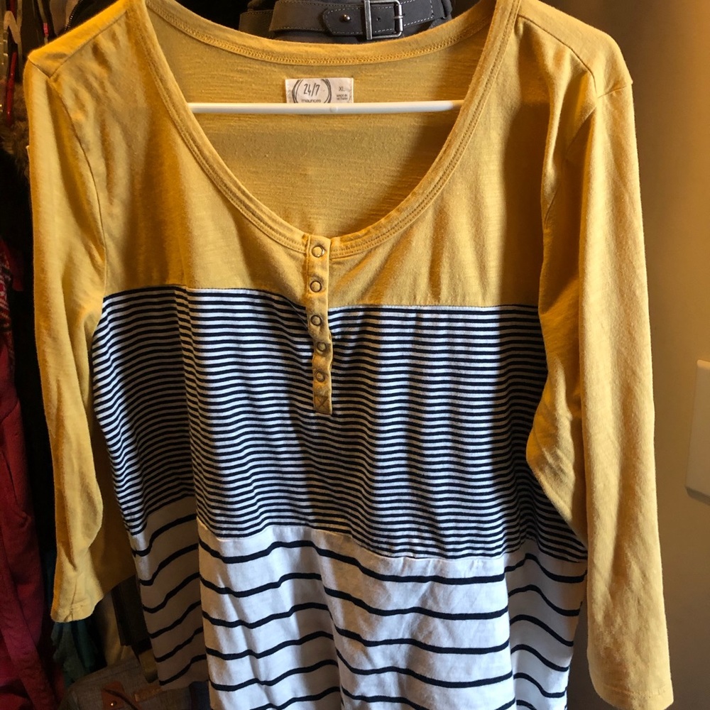 XL Maurice’s striped top